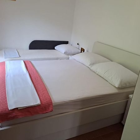 Apartments By The Sea Podaca, Makarska - 11588 Екстер'єр фото