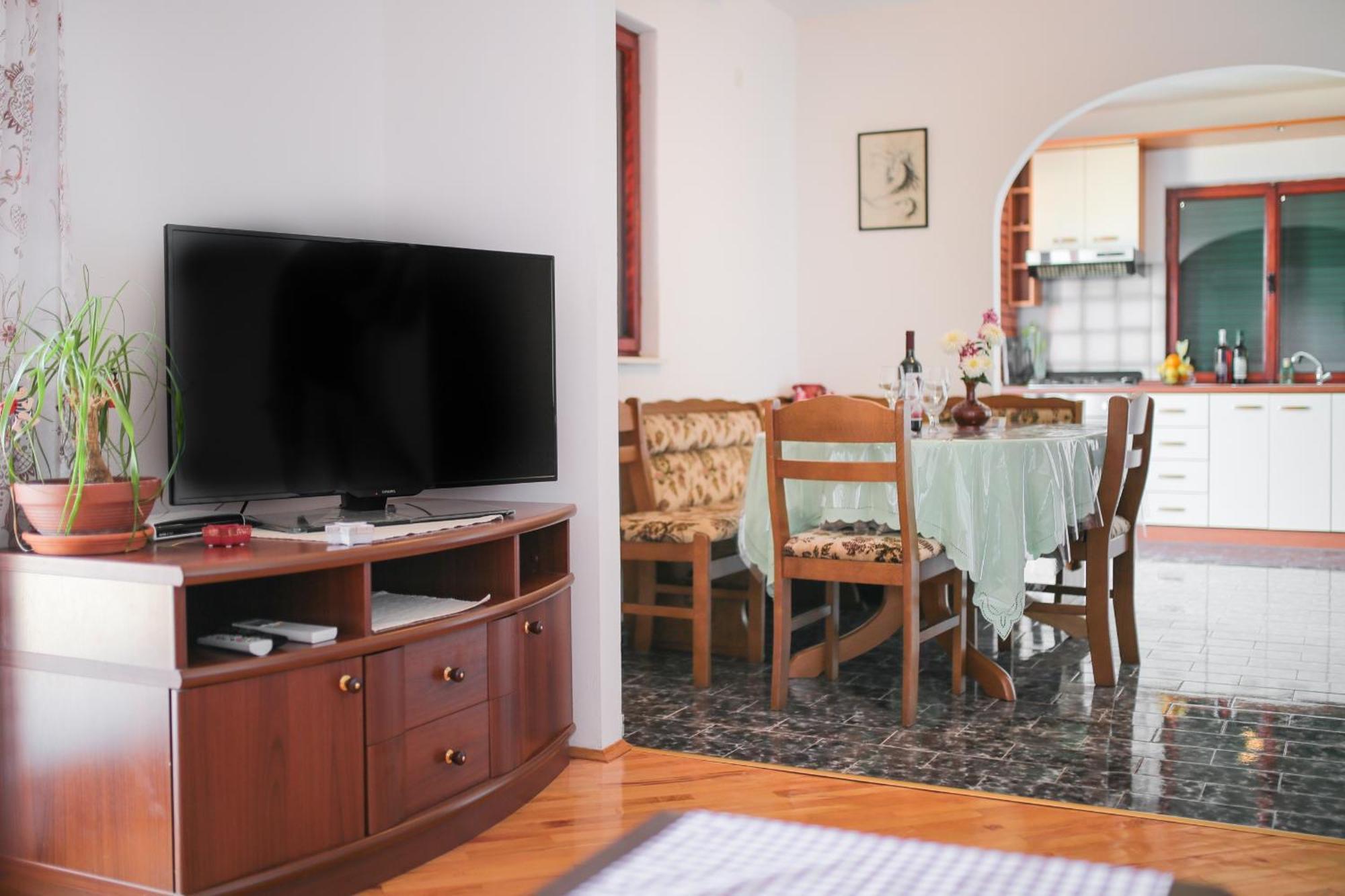 Apartments By The Sea Podaca, Makarska - 11588 Номер фото